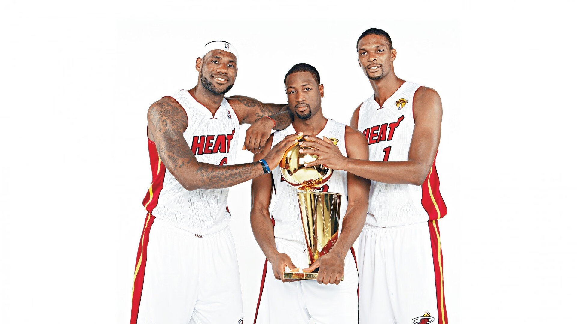 文班亚马潜力：状元秀的挑战与机遇，文班亚马和霍姆格伦